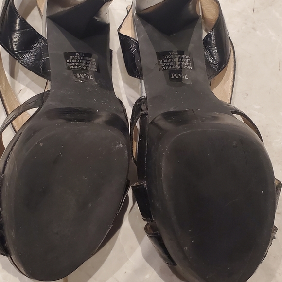 Michael Kors Platform Heels, Size 7.5 - Picture 7 of 10